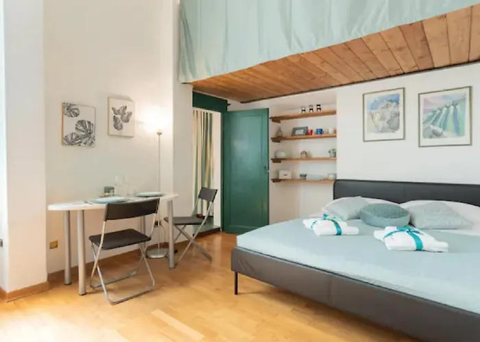 Florence Green Suite