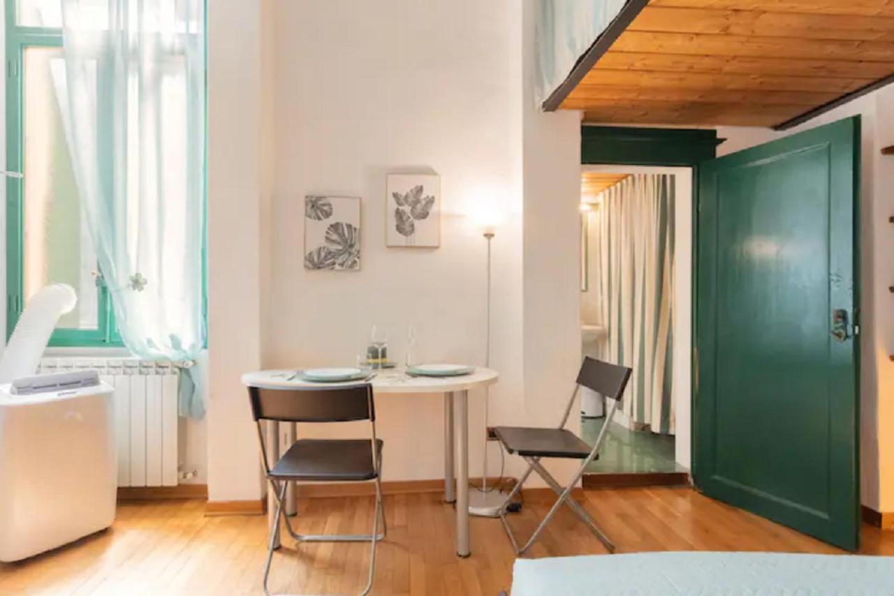 Florence Green Suite *